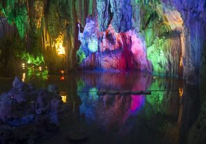 Alu Cave in Luxi County, Honghe