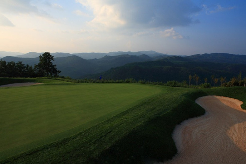 Kunming Sky Oasis Golf Resort