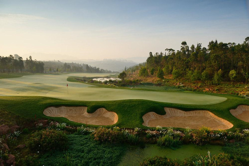 Kunming Yulong Bay Golf Club