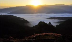 The Cloud Sea Wonders of Awa Mountain in Cangyuan County, Lincang