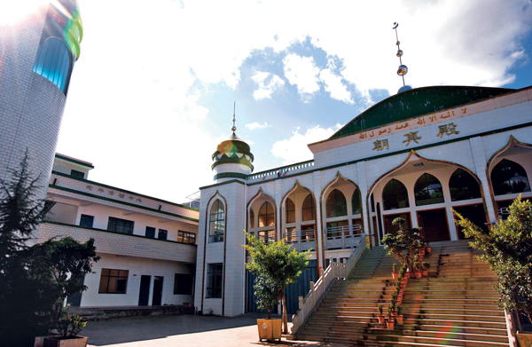 Zhihua Mosque in Fengyi Town, Dali
