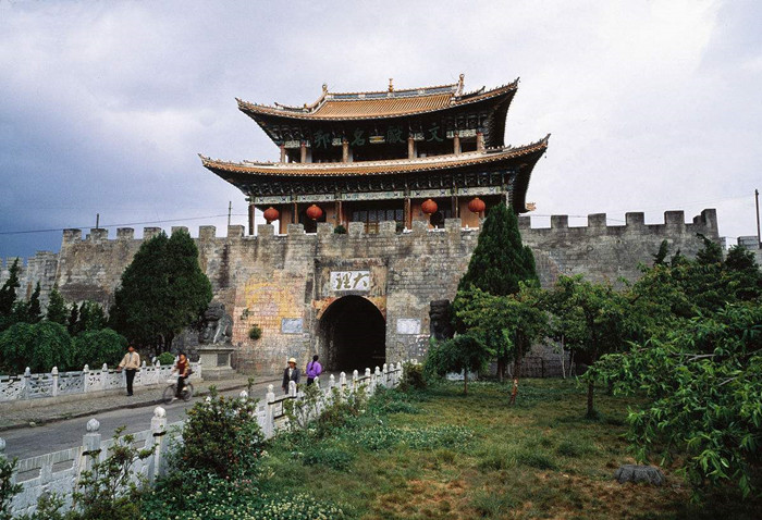 The Ancient City Wall of Dali