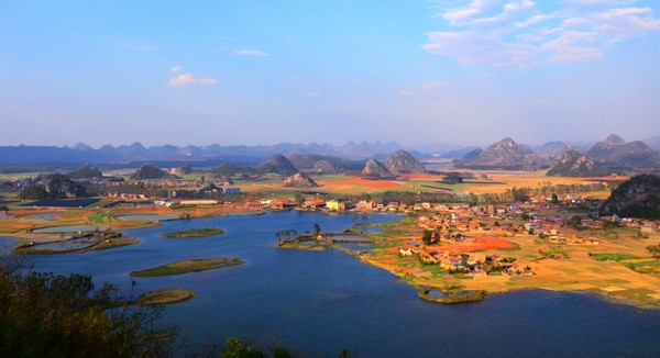 9 Days Coloful Yunnan Photography Tour to Dongchuan, Luoping, Puzhehei, Bamei, Yuanyang and Jianshui