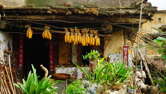 Trip to The Alu Cave and Chengzi Ancient Village in Luxi County