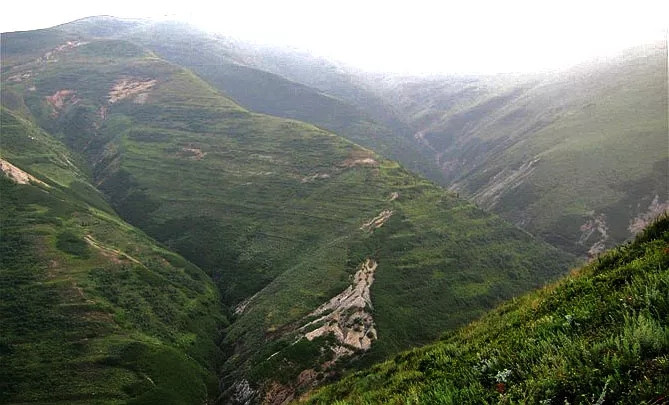 Baima Mountain in Mouding County, Chuxiong