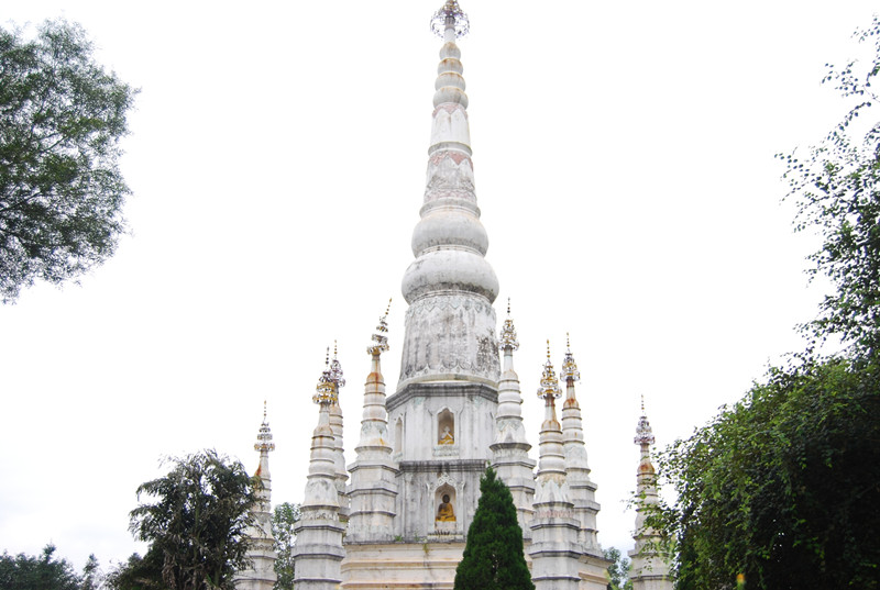 Jingge White Pagoda in Gengma County, Lincang