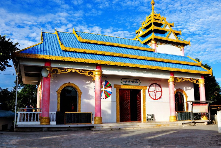 Jinghan Yutu Pagoda in Longchuan County, Dehong