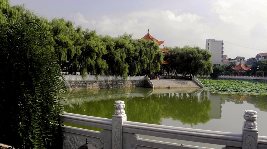 Lianhu Lake Park in Guangnan County, Wenshan