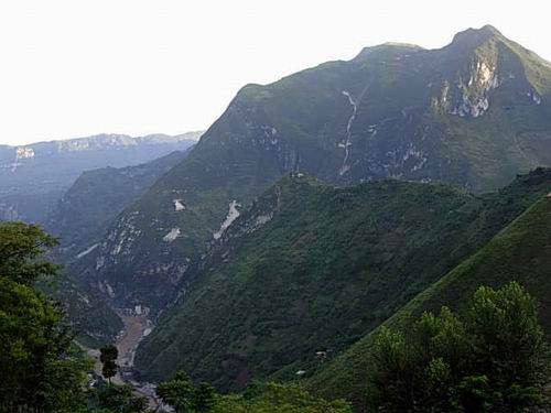 Luozehe River Gorge in Yiliang County, Zhaotong