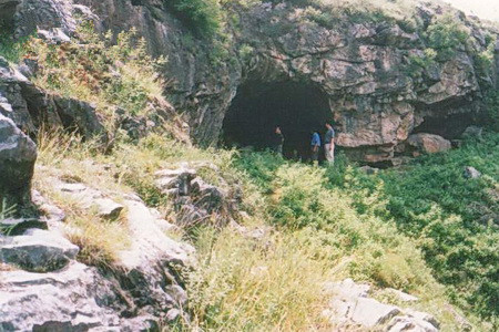 Guoshandong Cave Paleolithic Site in Zhaotong City