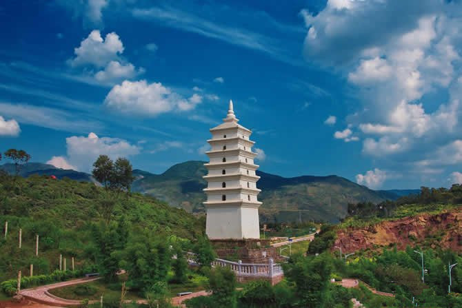 Wansong Mountain Scenic Area in Huaning County, Yuxi