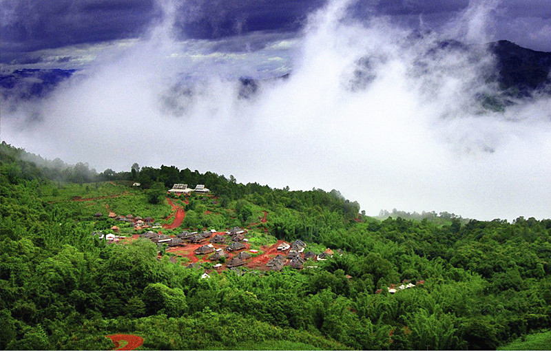 Bulangshan Bulang Ethnic Township of Menghai County in XishuangBanna