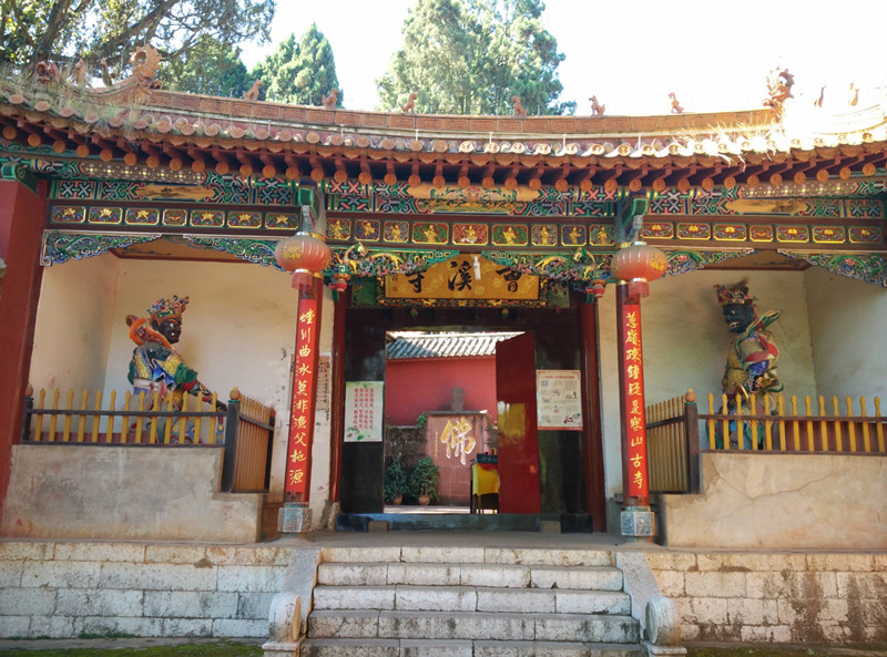 Caoxi Temple in Anning City, Kunming-03