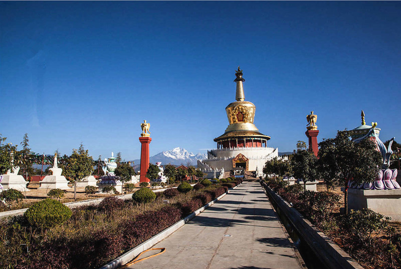 Golden Pagoda Scenic Area in Lijiang-09