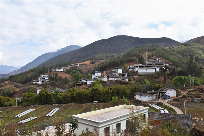 Guanghua Lisu and Yi Ethnic Town of Yongsheng County in Lijiang