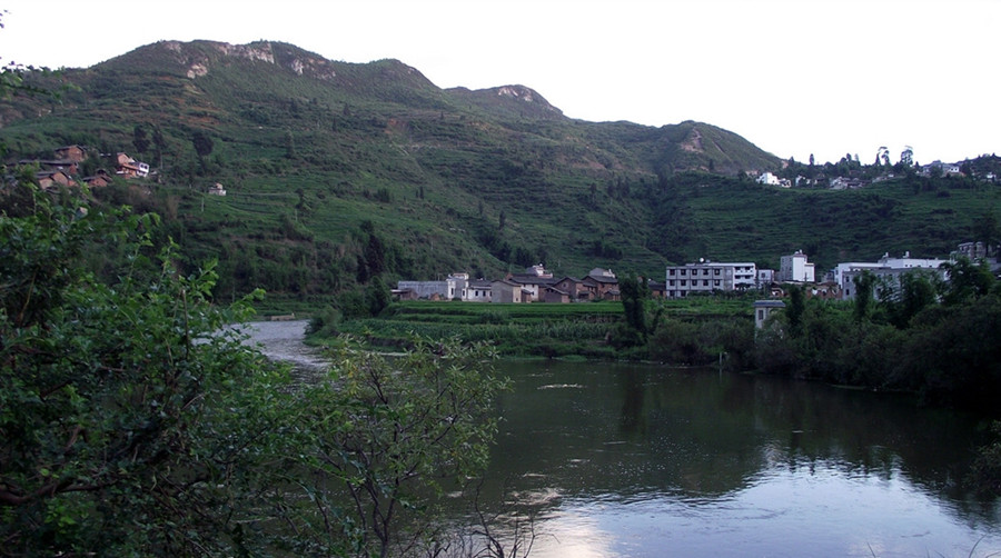 Heshangdong Valley of Tanglangchuan River in Fumin County, Kunming-02