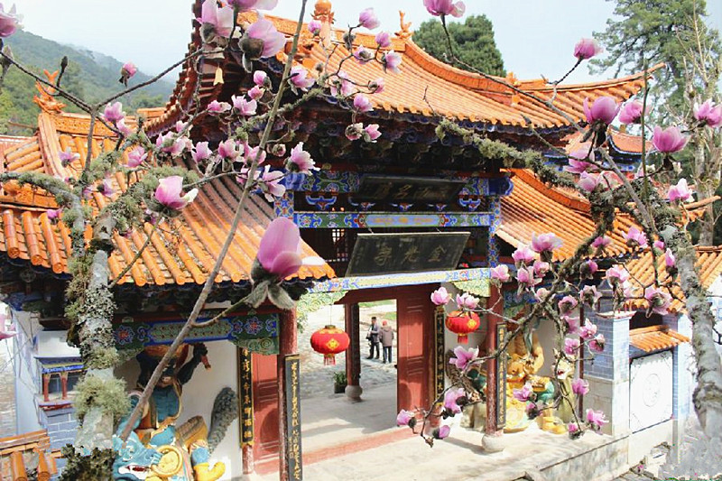 Jinguang Temple in Yongping County, Dali-03
