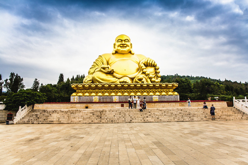 Maitreya Buddha in Mile City, Honghe
