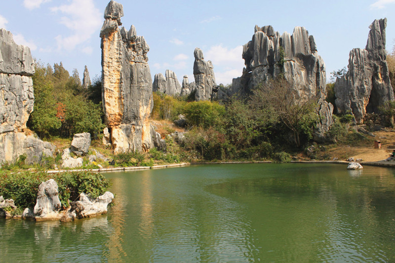 Moon Lake in Stone Forest, Kunming-04