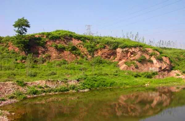 Tangdian Site of Neolithic Culture in Gejiu City, Honghe