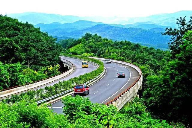 Tropical Scenery of Sixiao(Simao-Xiaomengyang) Expressway