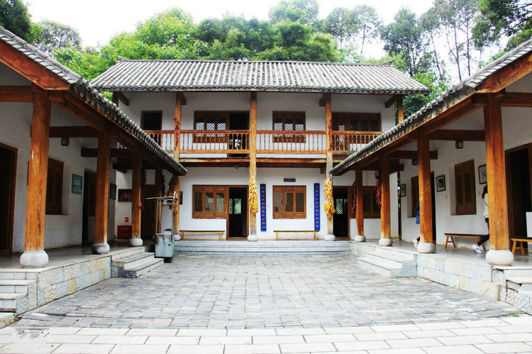 Village of Manchu Ethnic Minority in Yunnan Ethnic Villages, Kunming-02