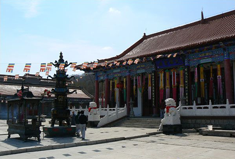 Wande Temple in Shiping County, Honghe