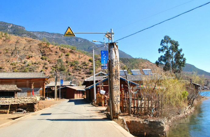 Xiaoluoshui Village of Lugu Lake in Lijiang-03