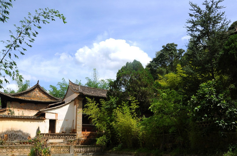 Xiushan Temple in Shiping County, Honghe