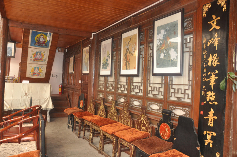 Xueshan Academy in Lijiang Old Town-05