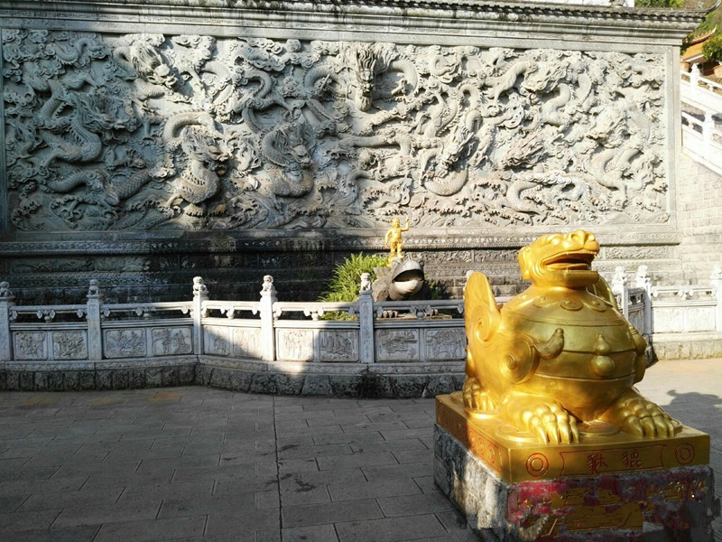 Yanquan Temple in Yiliang County, Kunming