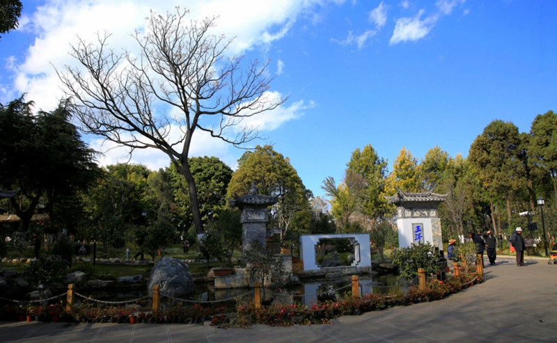 Yueryuan Garden in Dali City-02