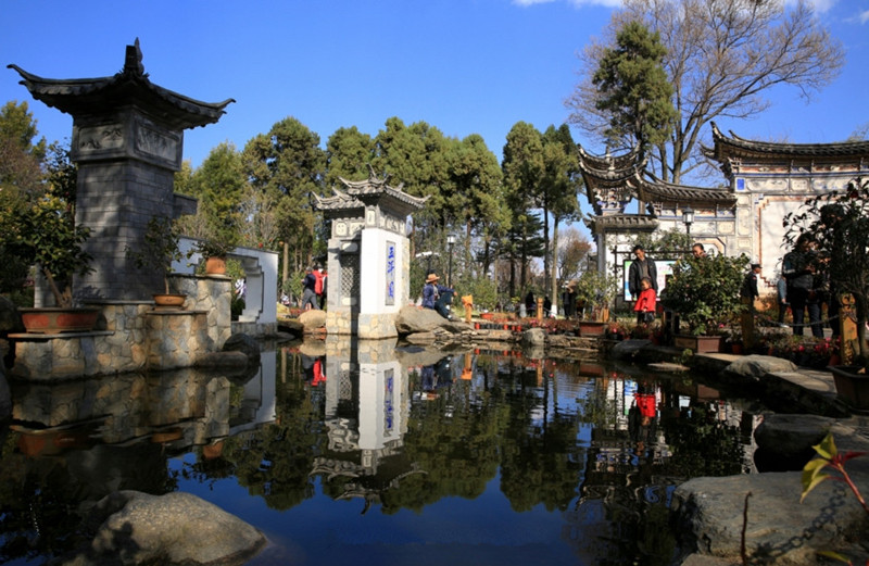Yueryuan Garden in Dali City-03