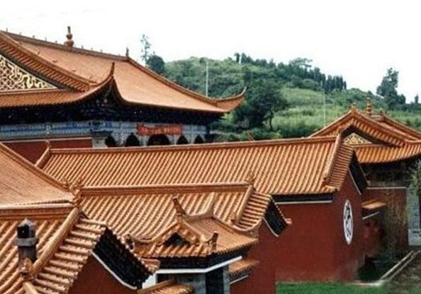 Yumeng Temple in Mile City, Honghe