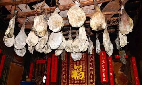 Nuodeng Ham in Dali, the Intangible Cultural Heritage-01