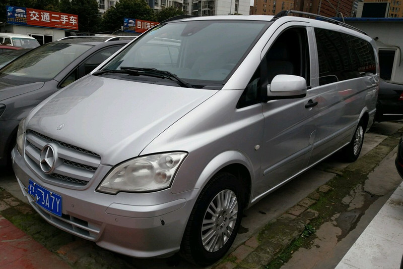 Stone Lee Yunnan Travel Car Rental Service-Mercedes Benz Vito- 7-seat Van