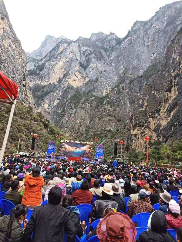 The Balagezong Music Festival in Shangri-la