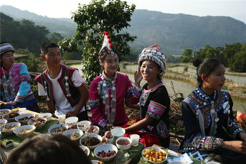 Traditional Kaiyangmen Festival in the Samaba Terraces of Honghe County, Honghe