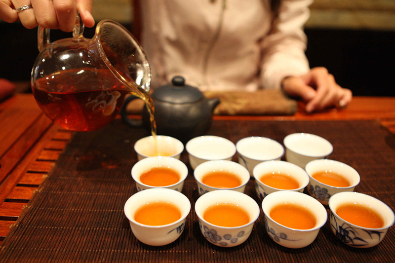 Tea Tasting in Yunnan