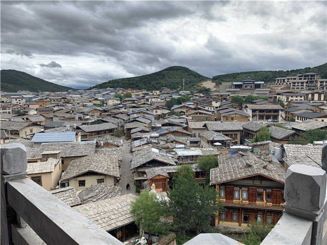 Dakpa Kelden's hotel in the ancient quarter of Dukezong town in Shangri-La, Yunnan province
