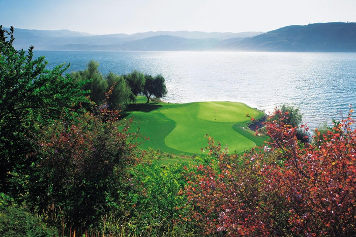 Kunming Spring City Golf & Lake Resort