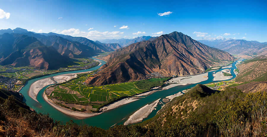 The First Bend of Yangtze River in Lijiang