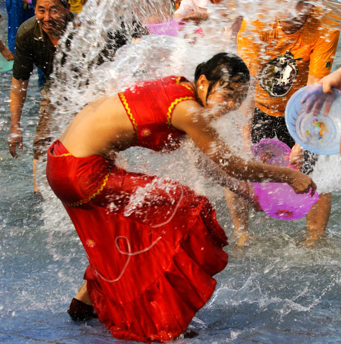 The Water Splashing Festival of Dai Ethnic Minority in Xishuangbanna